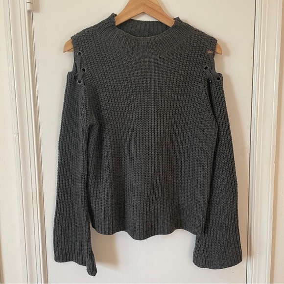 REVOLVE John Jenn Cutout Gray Grommet Lace-up Bell Sleeve Chunky Knit Sweater S - Picture 2 of 7